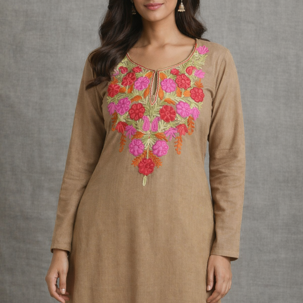 Mukhtalif Aari Embroidered Kashmiri Pheran Kurti with Red Rose